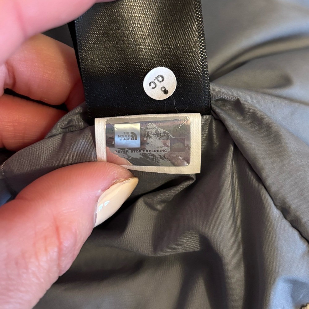 North Face Jacket - Picture 13 of 13